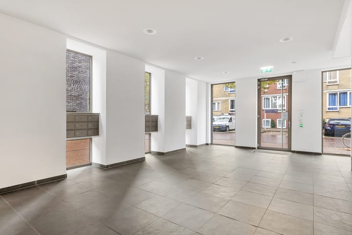 Foto 5 van Oostenburgervoorstraat 11-B