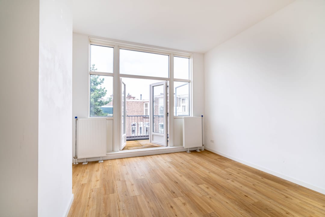 Photo 13 of Valkenboslaan 247