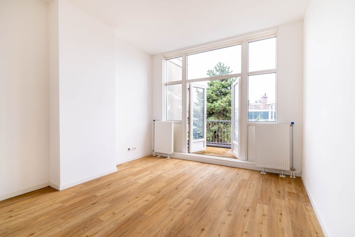 Foto 14 van Valkenboslaan 247