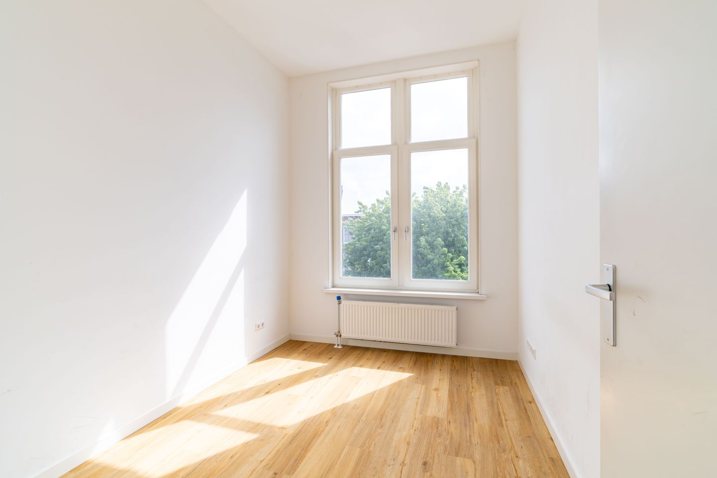 Photo 29 of Valkenboslaan 247