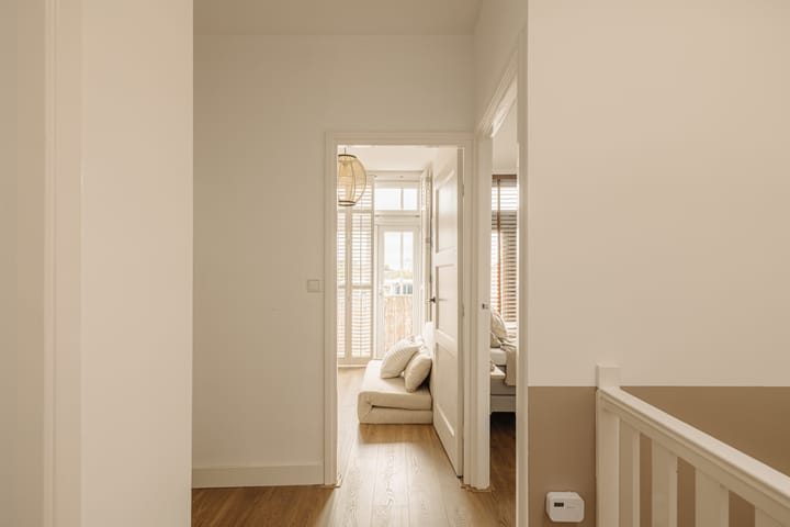 Foto 15 van Surinamestraat 22