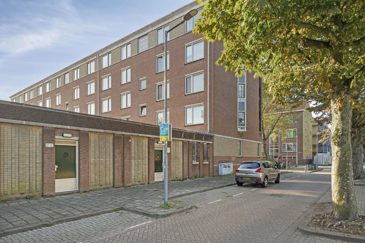 Photo 3 of Plantagestraat 113