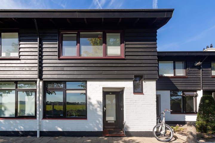 Photo 2 of Koningspleisterplaats 214