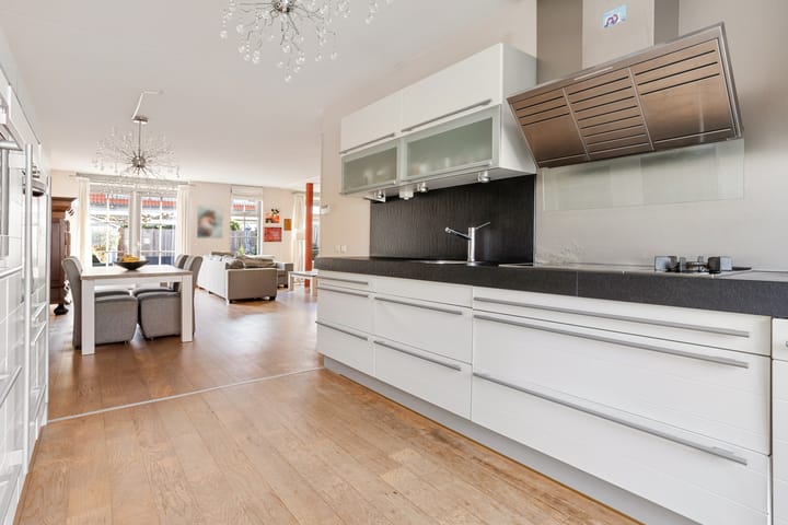 Foto 17 van Keukenhoflaan 49