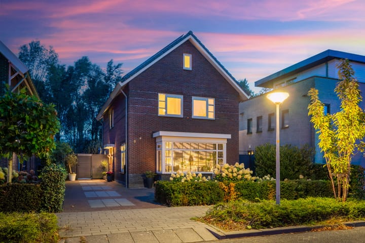 Foto 1 van Vlechtknoop 6