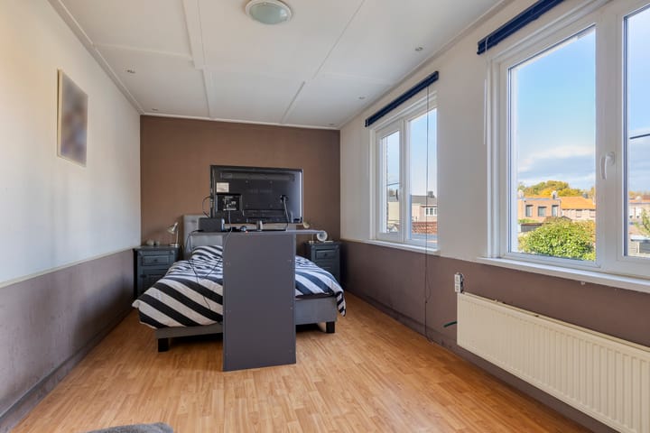 Foto 17 van Graaf Engelbrechtstraat 26