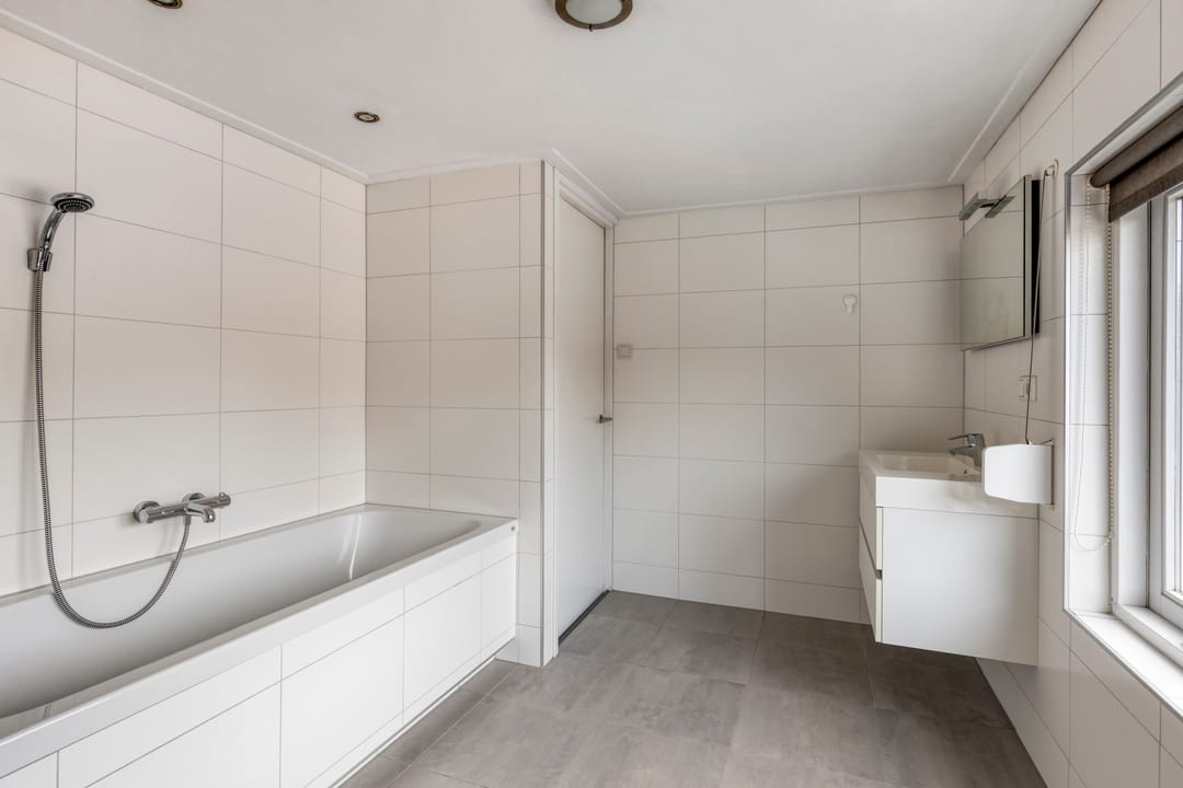 Foto 11 van Marijkestraat 1