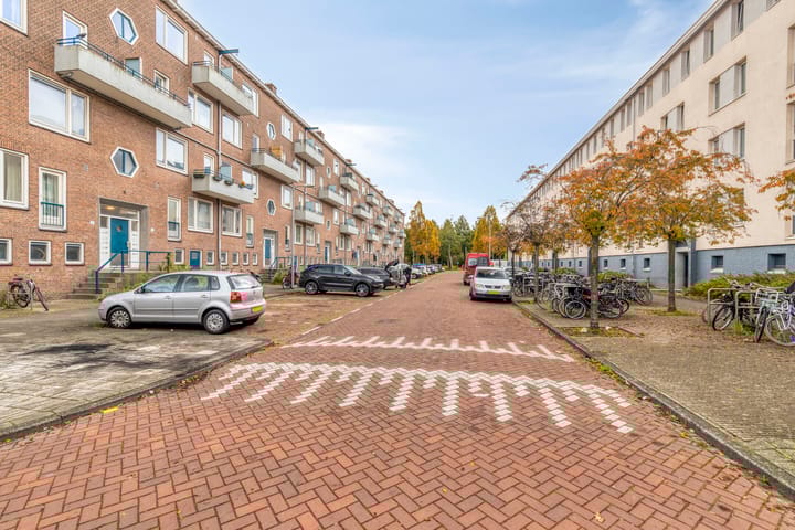 Photo 3 of Lex Althoffstraat 23-1