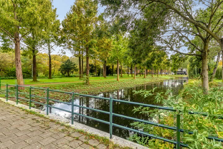 Photo 38 of Lex Althoffstraat 23-1