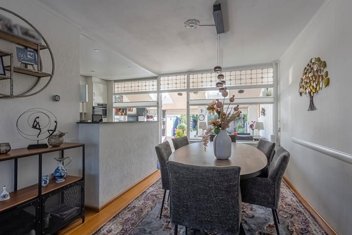 Foto 8 van Bergeikstraat 12