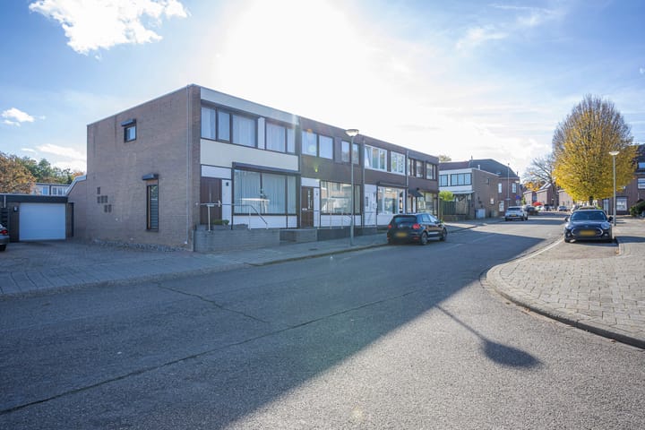 Foto 27 van Bergeikstraat 12