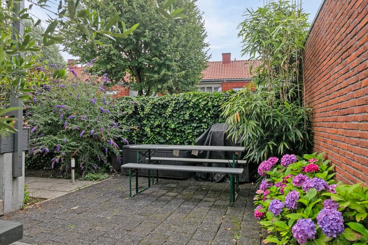 Foto 35 van Fonteinkruidstraat 1