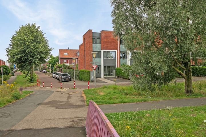 Foto 45 van Fonteinkruidstraat 1