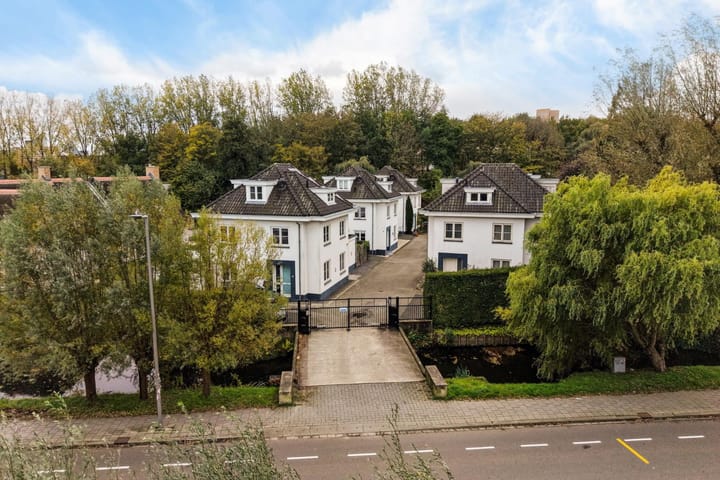 Photo 6 of 's-Gravenweg 415-C