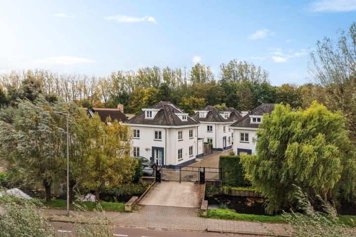 Photo 94 of 's-Gravenweg 415-C