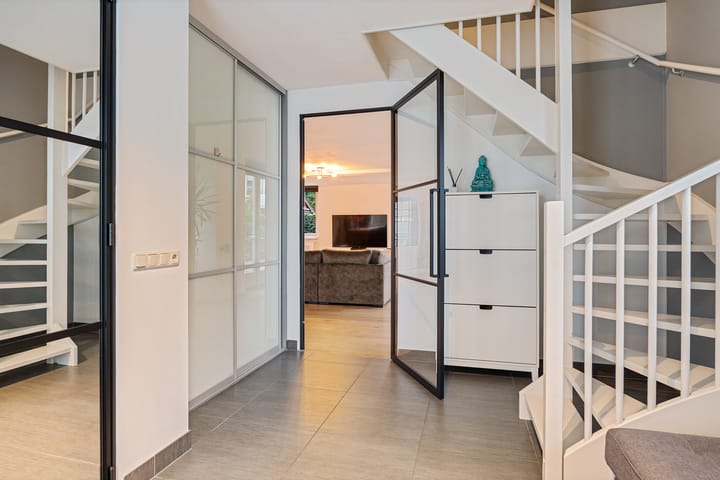 Photo 10 of 's-Gravenweg 415-C