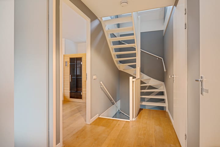 Photo 64 of 's-Gravenweg 415-C