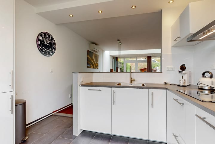 Photo 15 of Karos 23