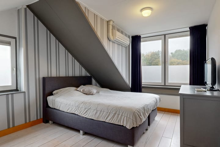 Photo 27 of Karos 23