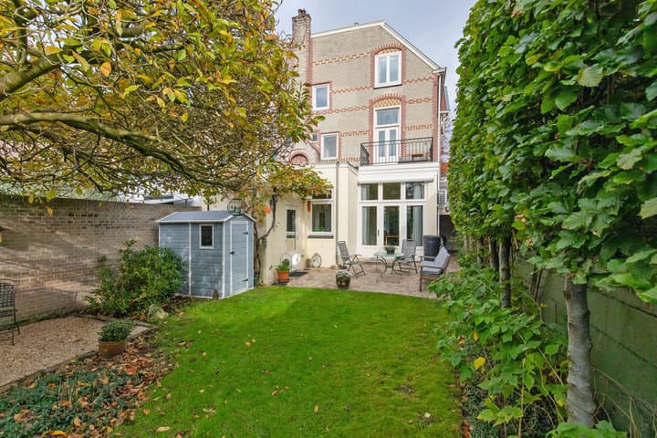 Photo 37 of Jan Luijkenlaan 15