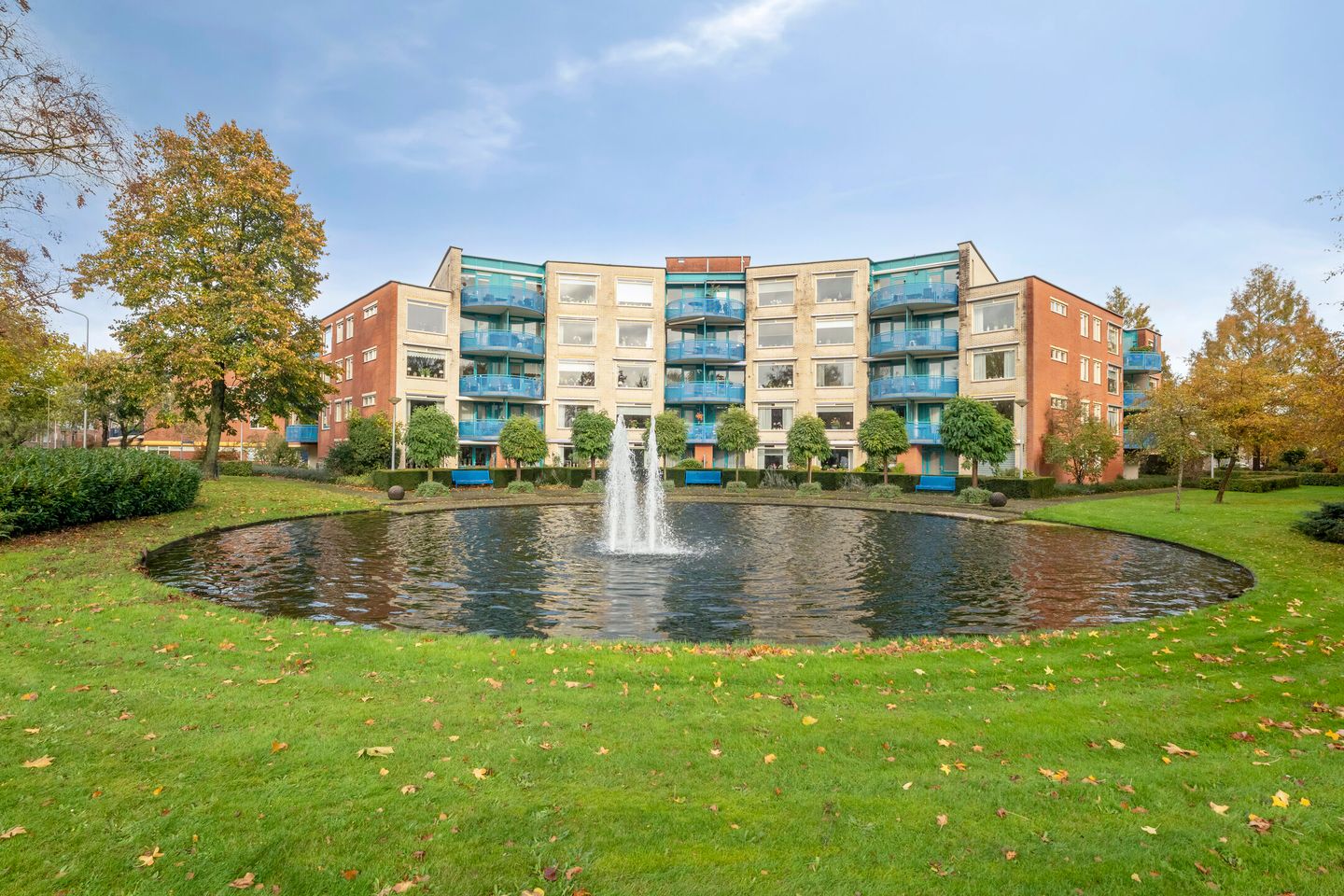 Photo 1 of Prins Bernhardstraat 38