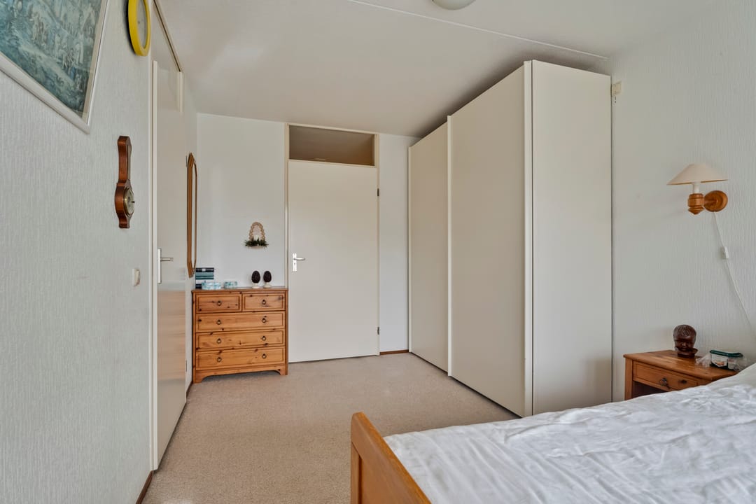 Photo 22 of Prins Bernhardstraat 38