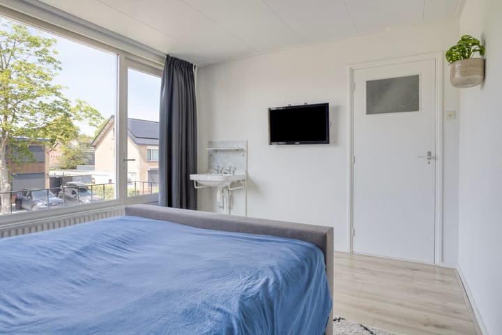 Foto 26 van Meeuwenlaan 57