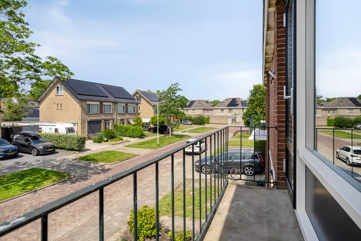 Foto 27 van Meeuwenlaan 57