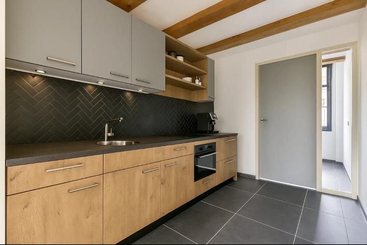 Photo 5 of Haarlemmerdijk 69-A