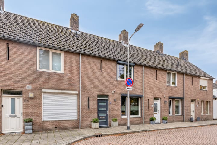 Photo 2 of Borgharenparklaan 38