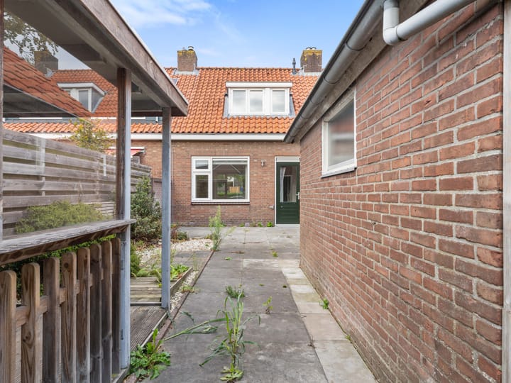 Foto 16 van Kerkstraat 4