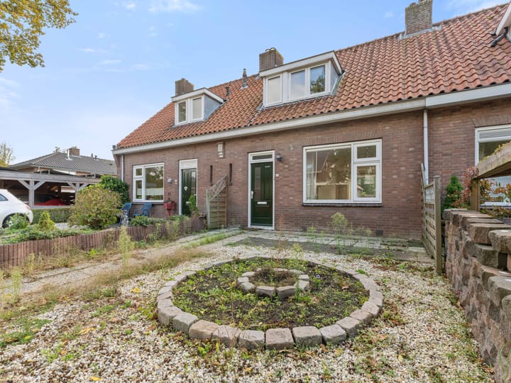 Foto 33 van Kerkstraat 4