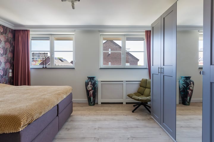 Foto 27 van Burg. Rippingstraat 2-D