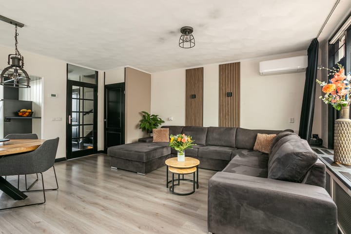 Foto 8 van Zwanenkamp 678