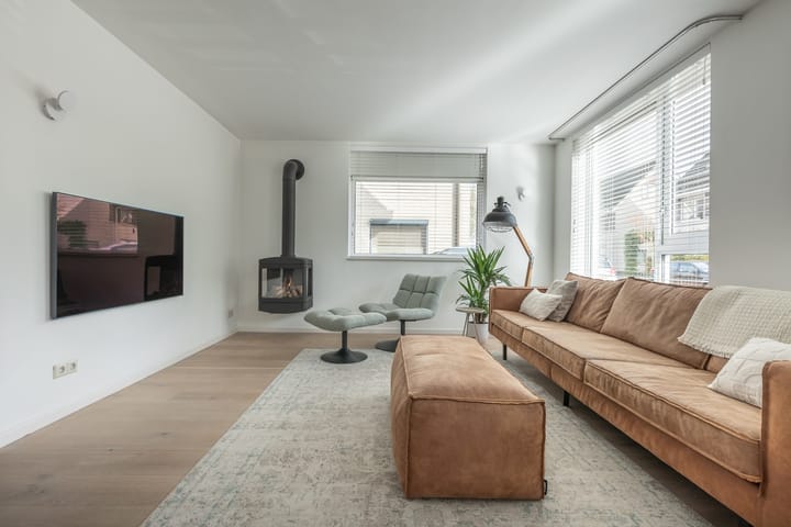 Foto 11 van Hermelijnhage 19