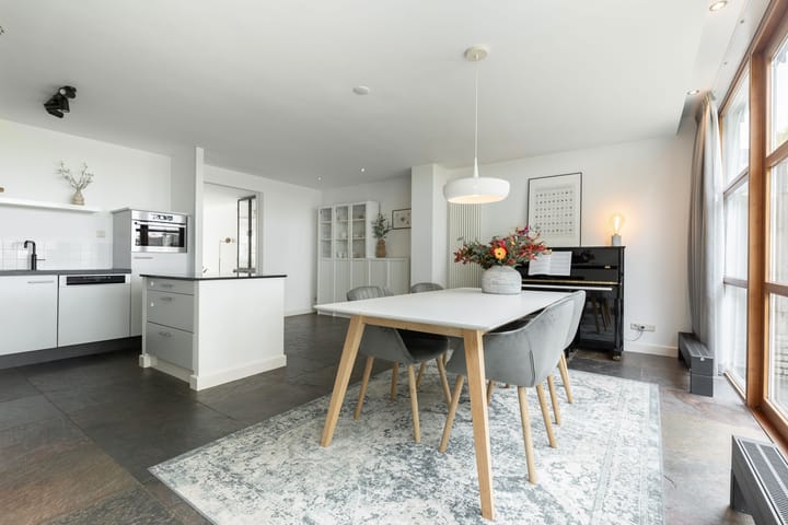 Foto 24 van Hermelijnhage 19