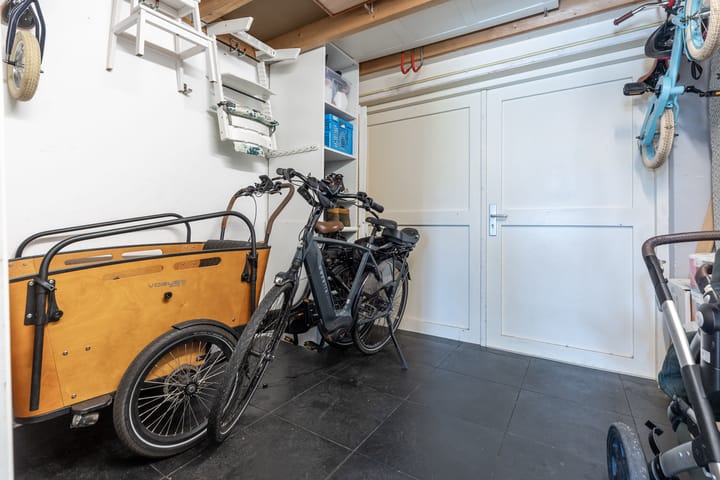 Foto 27 van Hermelijnhage 19