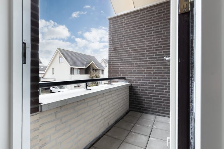 Foto 32 van Hermelijnhage 19