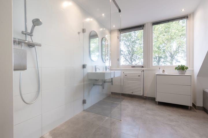 Foto 37 van Hermelijnhage 19