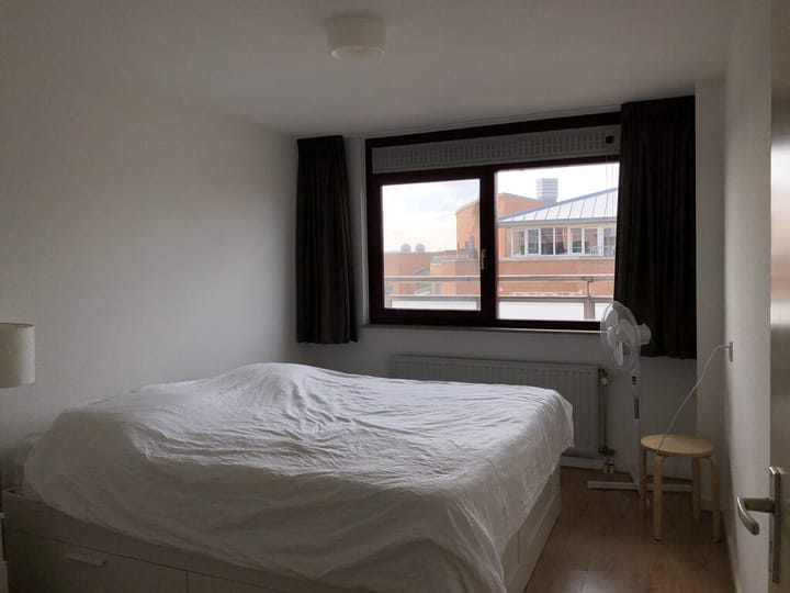 Foto 10 van Sphinxlunet 38-F