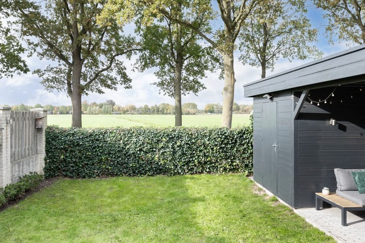 Foto 49 van Hermelijnhage 19