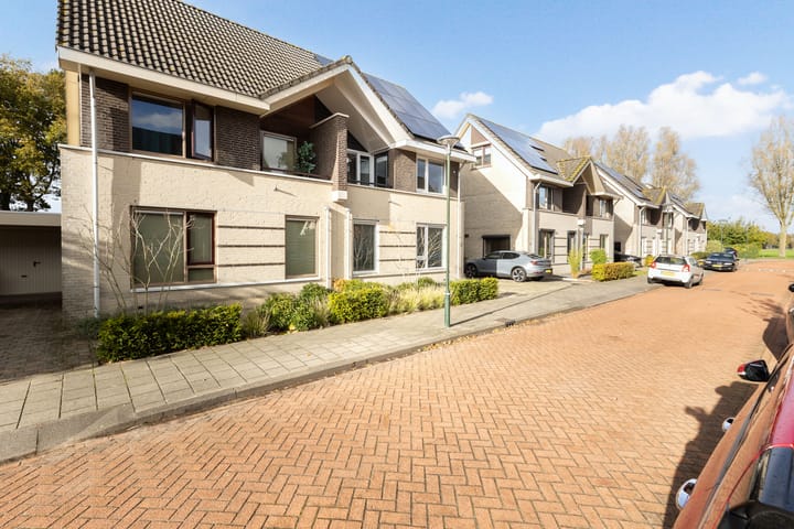 Foto 56 van Hermelijnhage 19