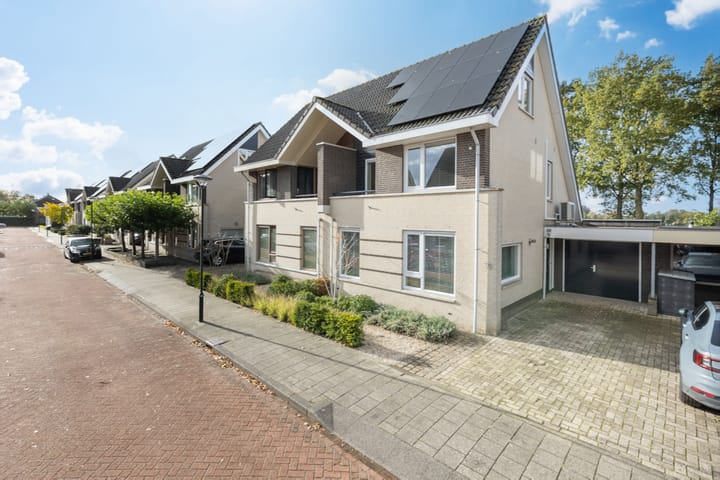 Foto 58 van Hermelijnhage 19