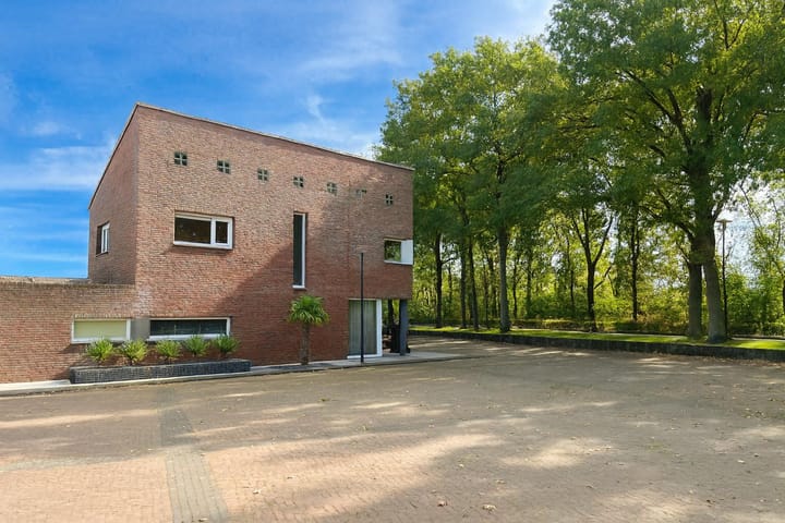 Foto 7 van Erik Herfststraat 5