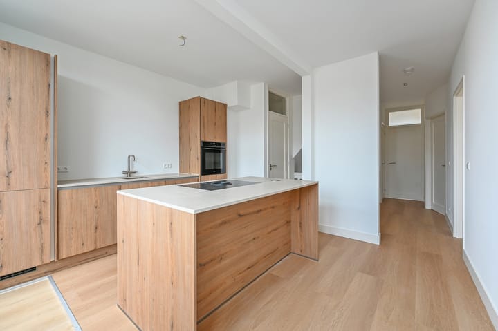 Photo 9 of Westduinweg 126-B