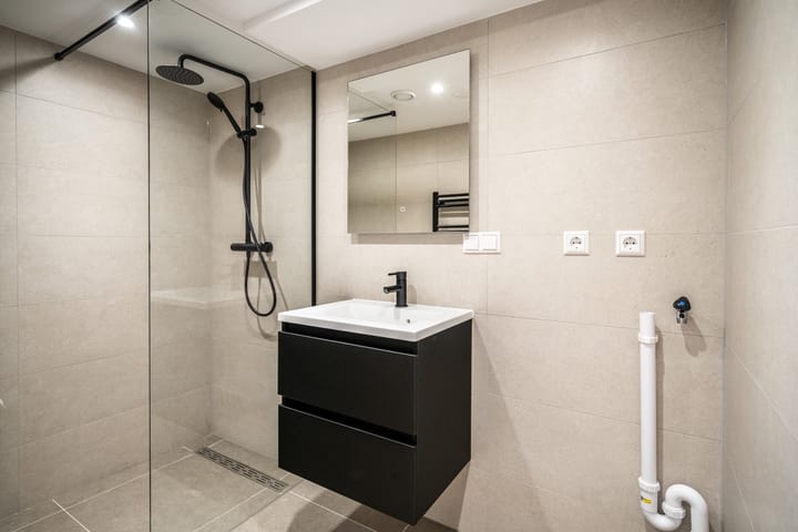 Photo 3 of Gerard Douplantsoen 32