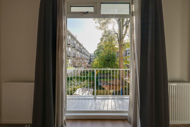 Foto 2 van Carillonstraat 18-1