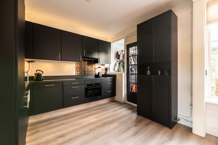 Foto 10 van van Marlotstraat 68