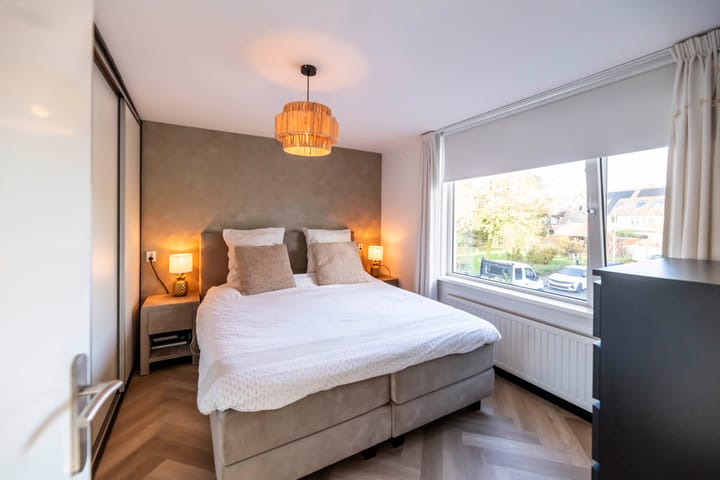 Foto 15 van van Marlotstraat 68