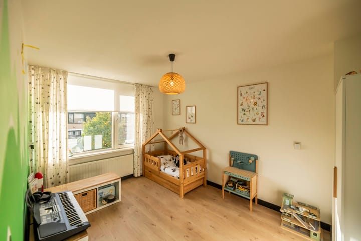 Foto 24 van van Marlotstraat 68